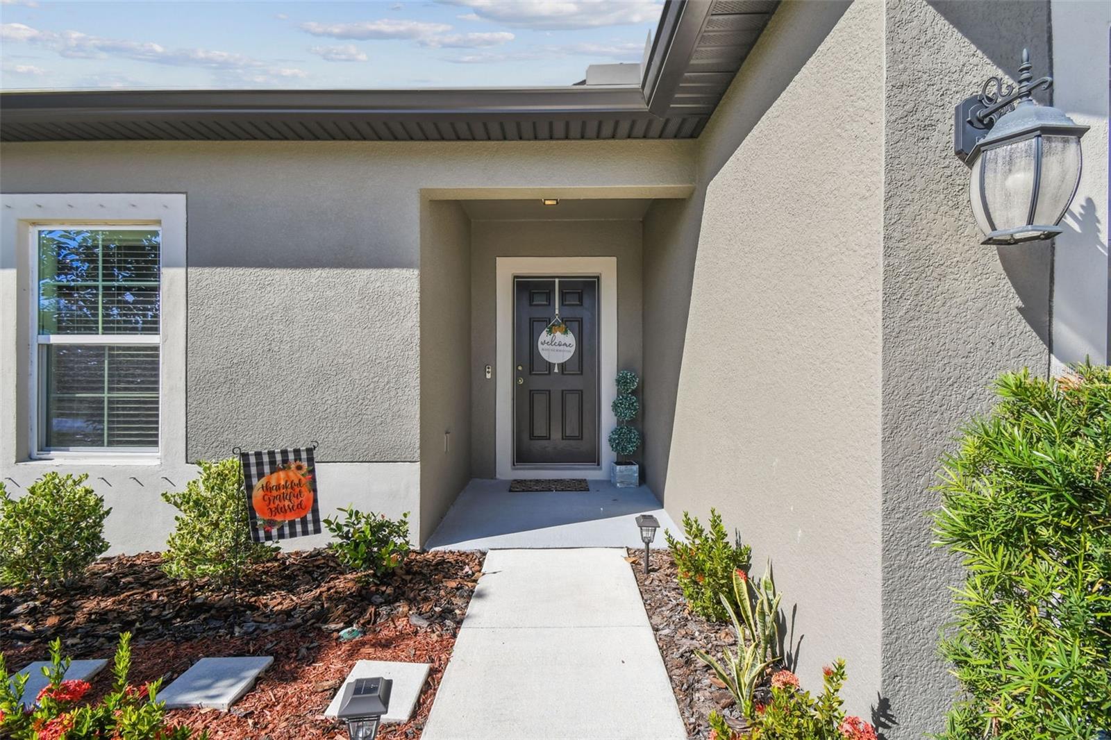 12907 CONQUISTADOR LOOP