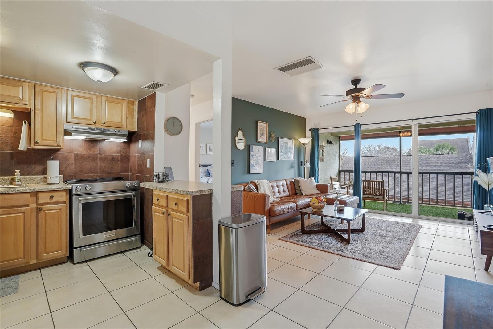 8602 CHAMPLAIN CT #90