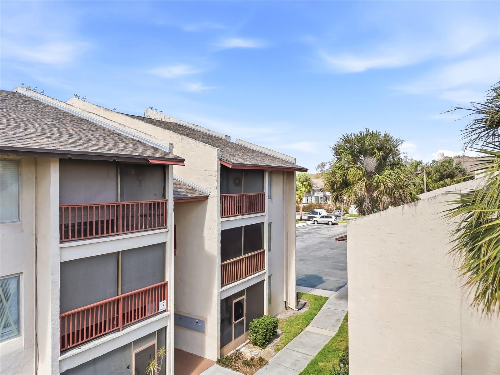 8602 CHAMPLAIN CT #90