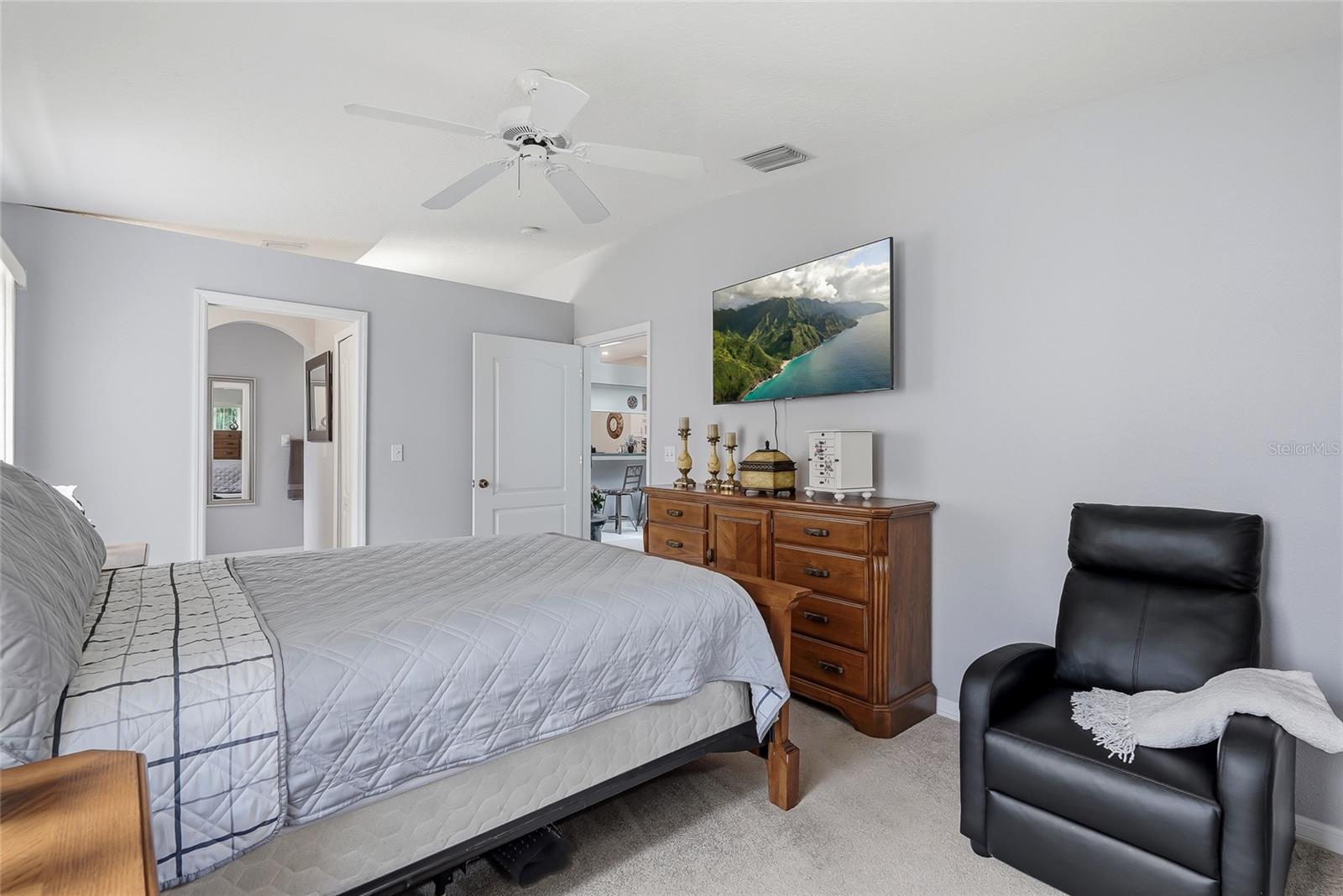 12512 HOLLYBROOK LN