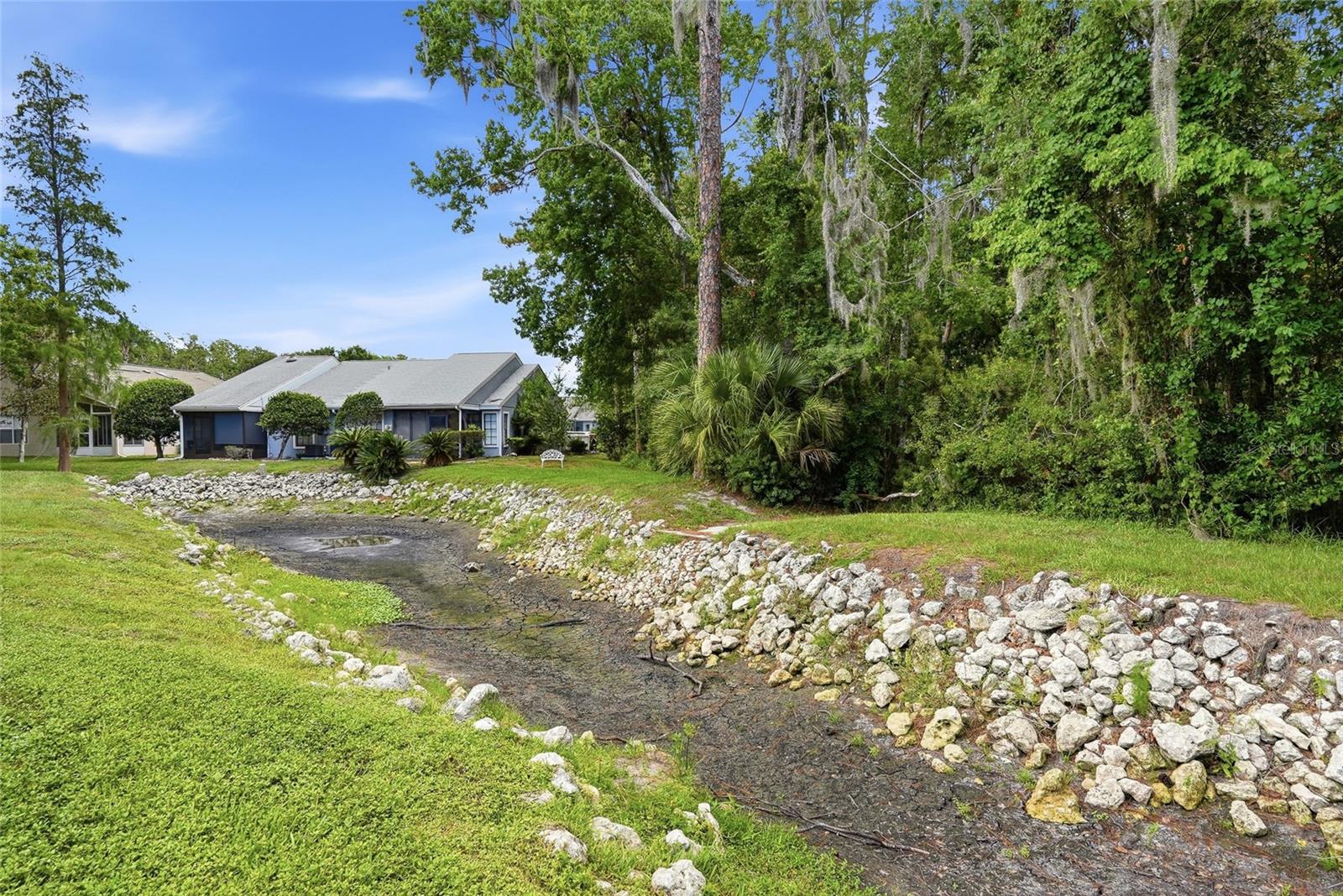 12512 HOLLYBROOK LN