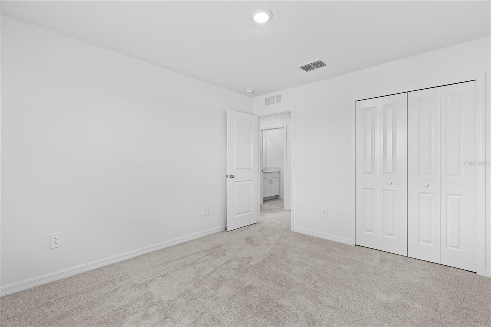 11737 NOBLE BLOSSOM LOOP