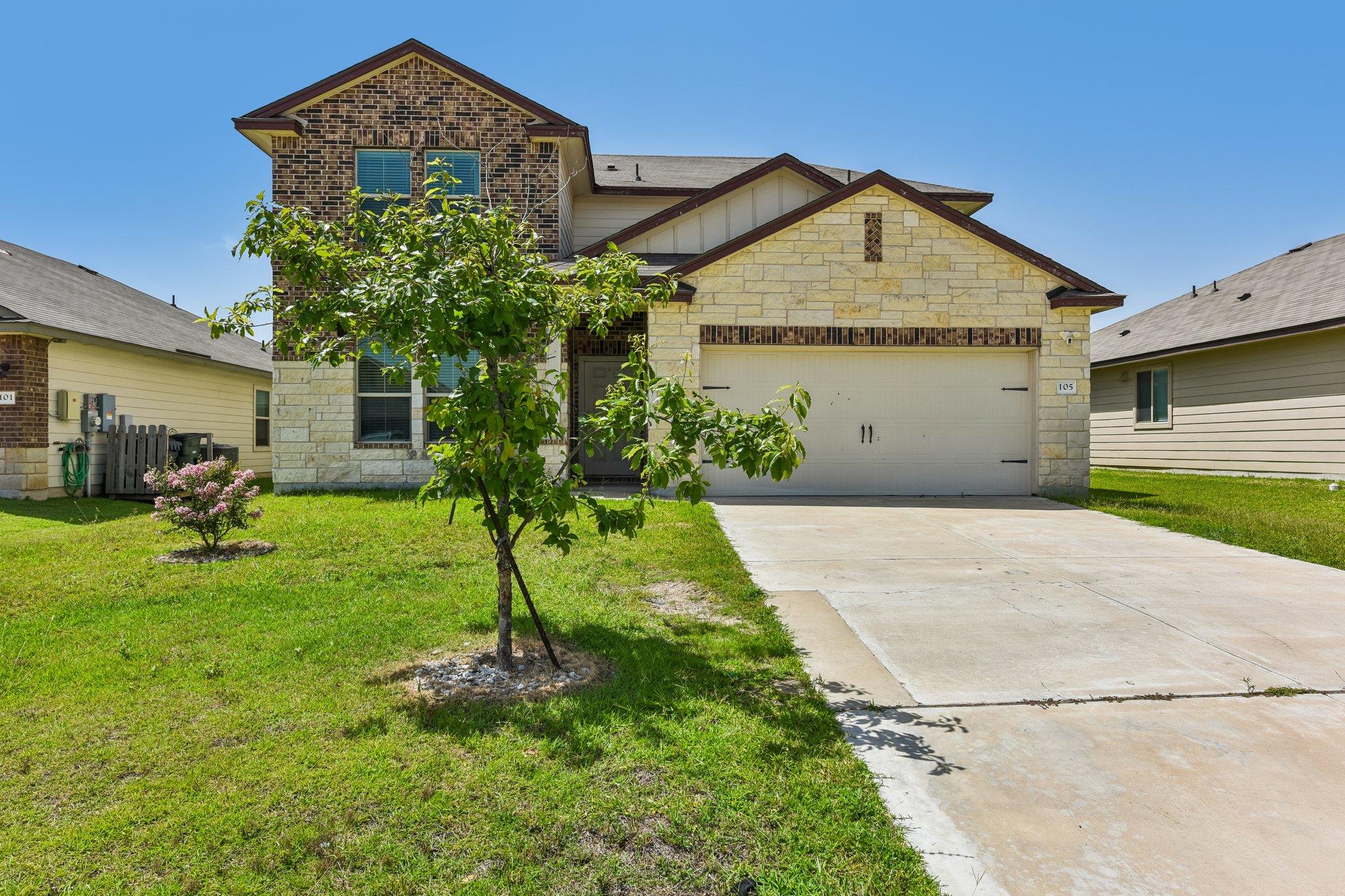 105 GREEN JAY DR