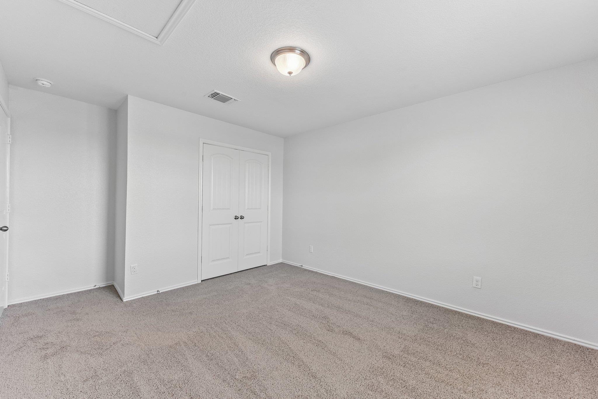 105 GREEN JAY DR