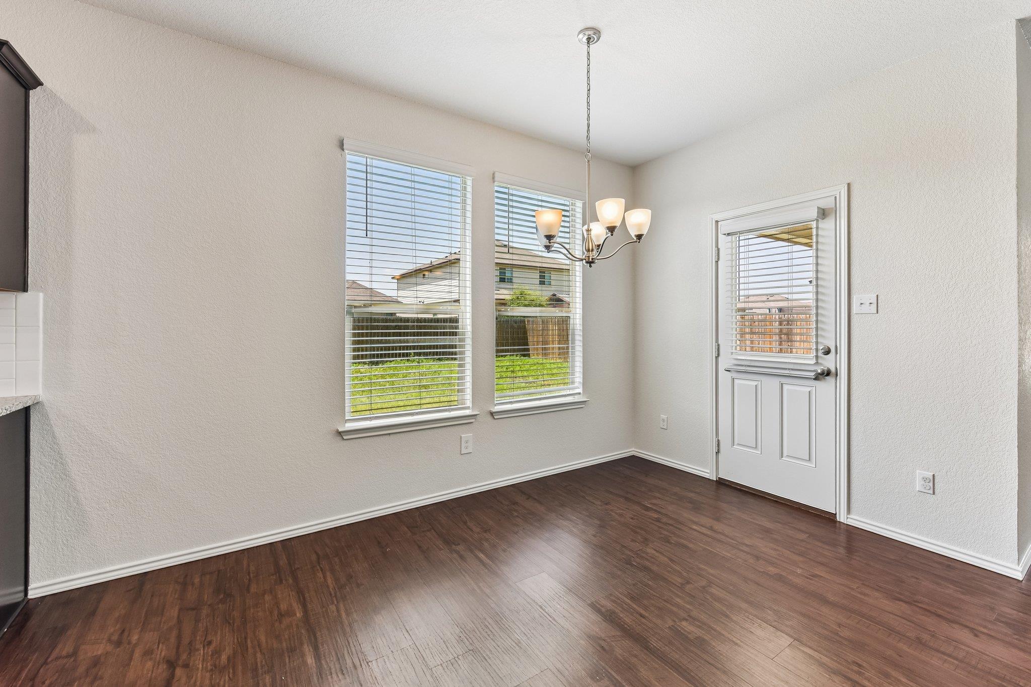 105 GREEN JAY DR