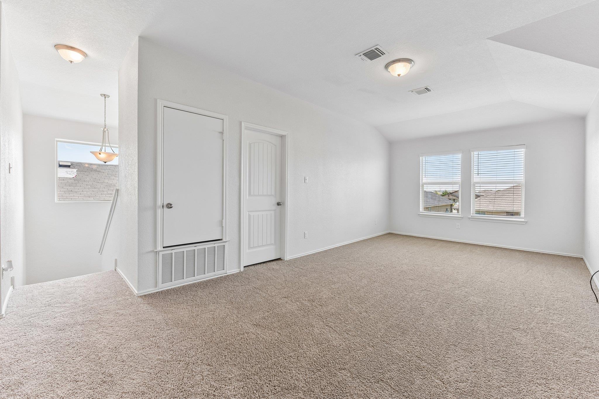105 GREEN JAY DR