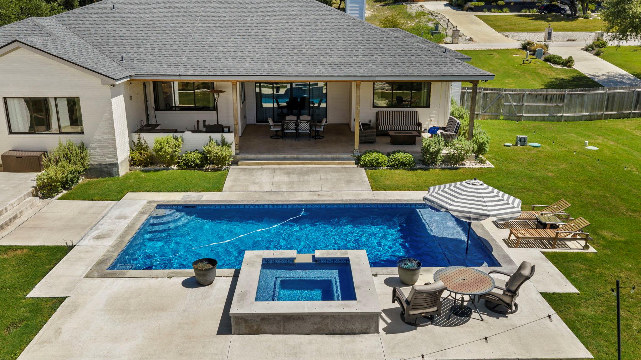 105 Taylor Creek WAY