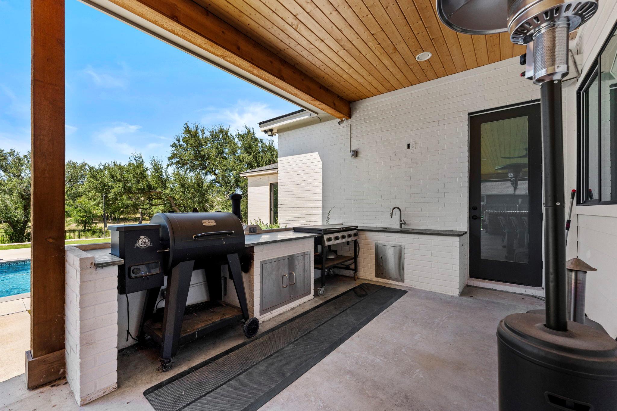 105 Taylor Creek WAY