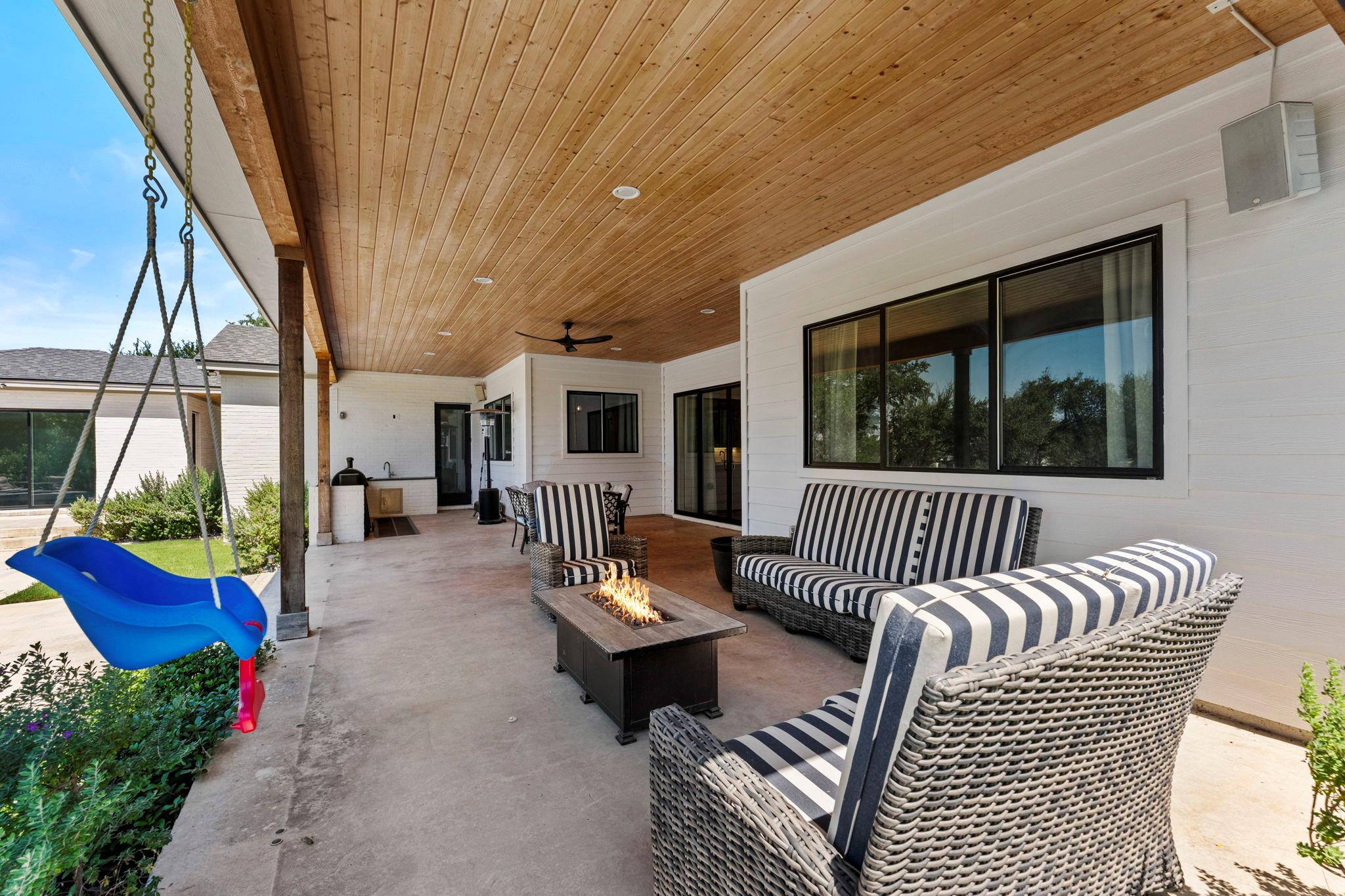 105 Taylor Creek WAY