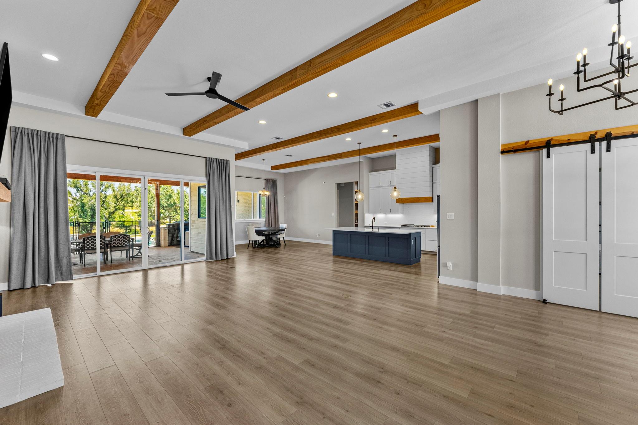 105 Taylor Creek WAY