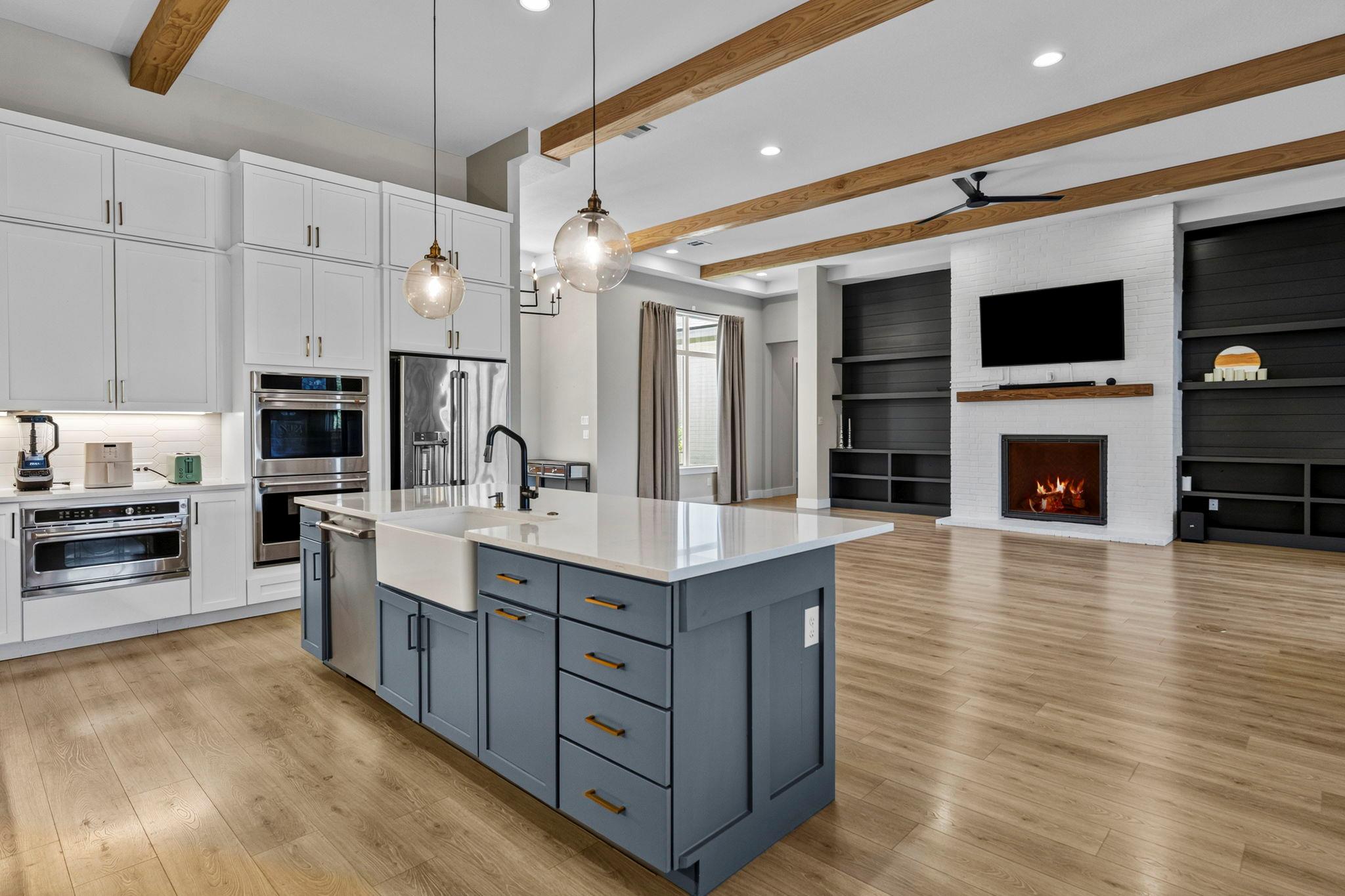 105 Taylor Creek WAY