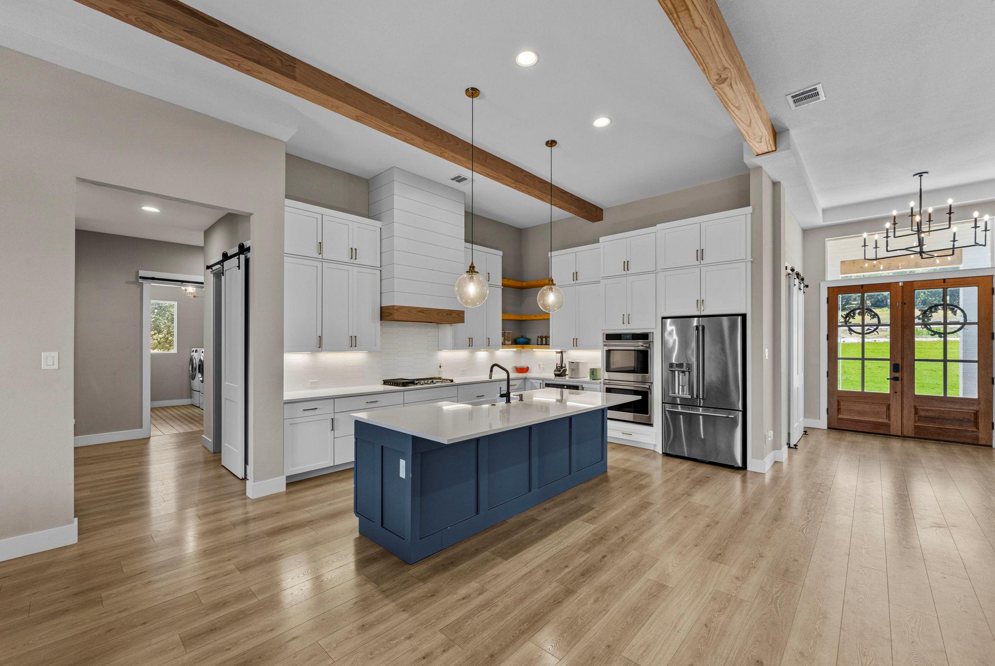105 Taylor Creek WAY
