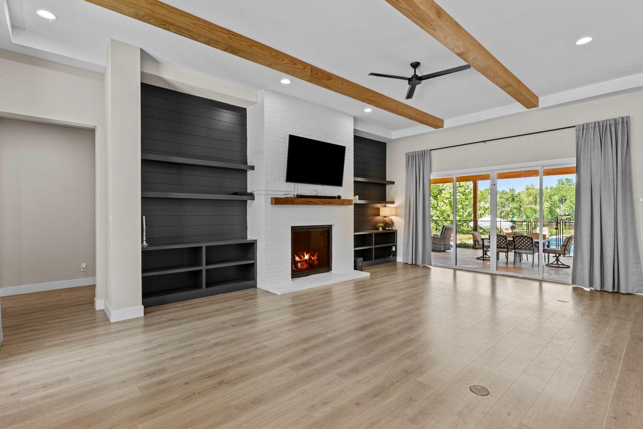 105 Taylor Creek WAY