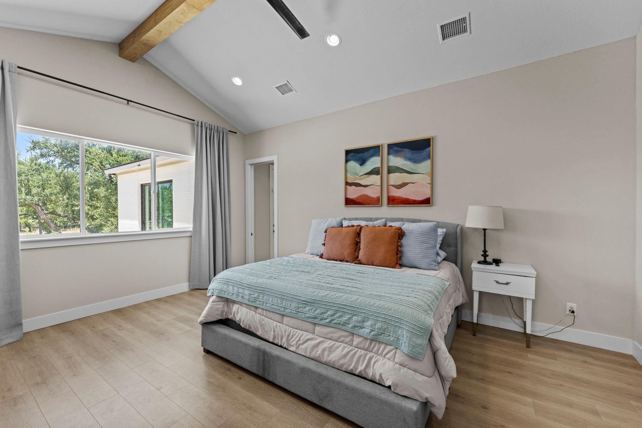 105 Taylor Creek WAY