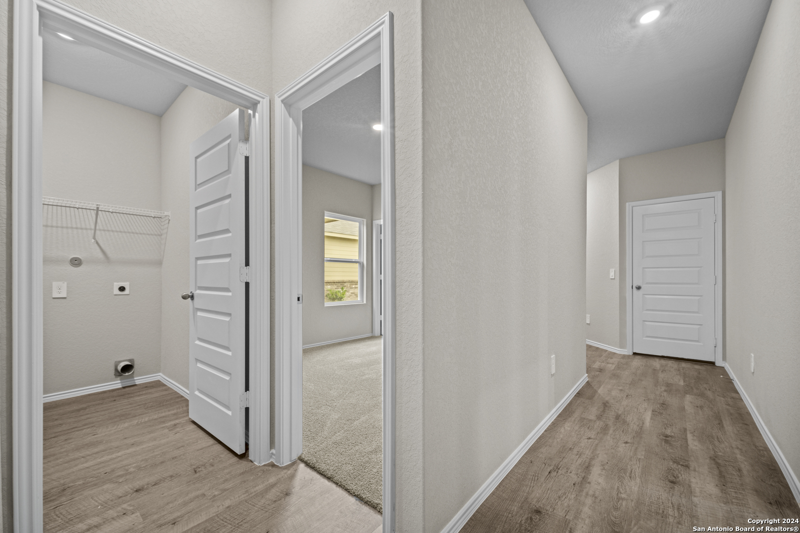 644 Jennifer Way