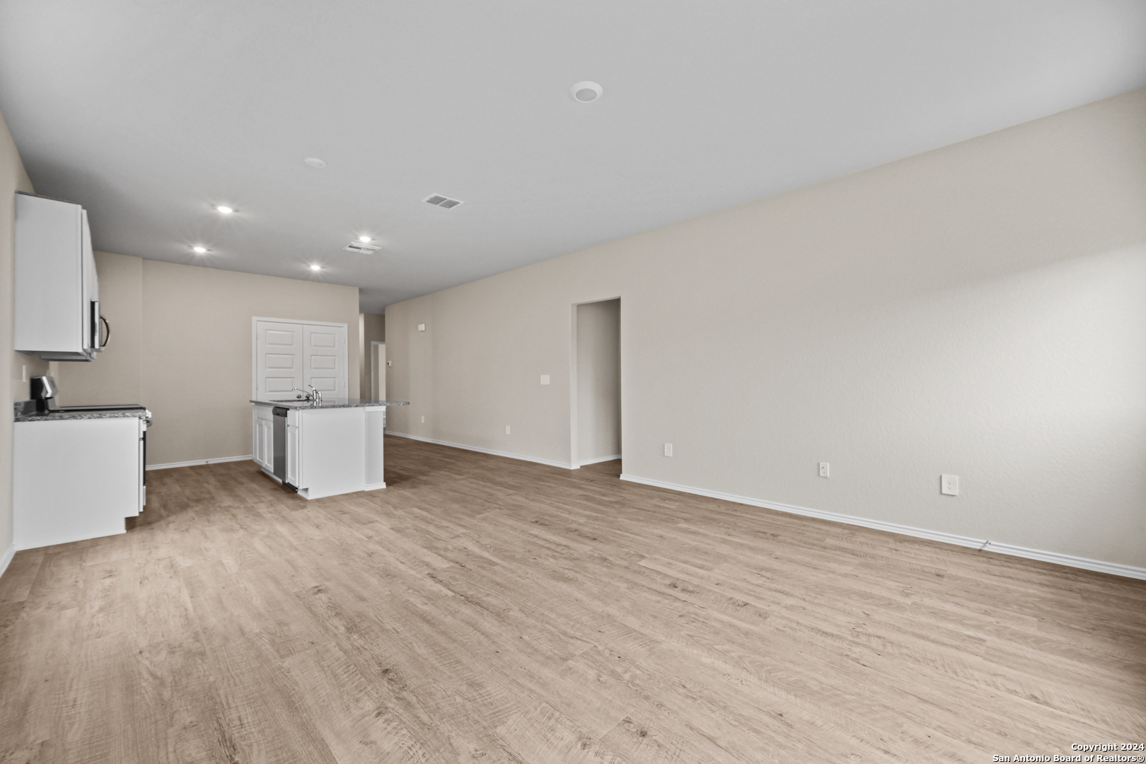 644 Jennifer Way