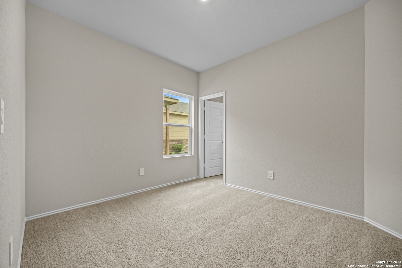 644 Jennifer Way