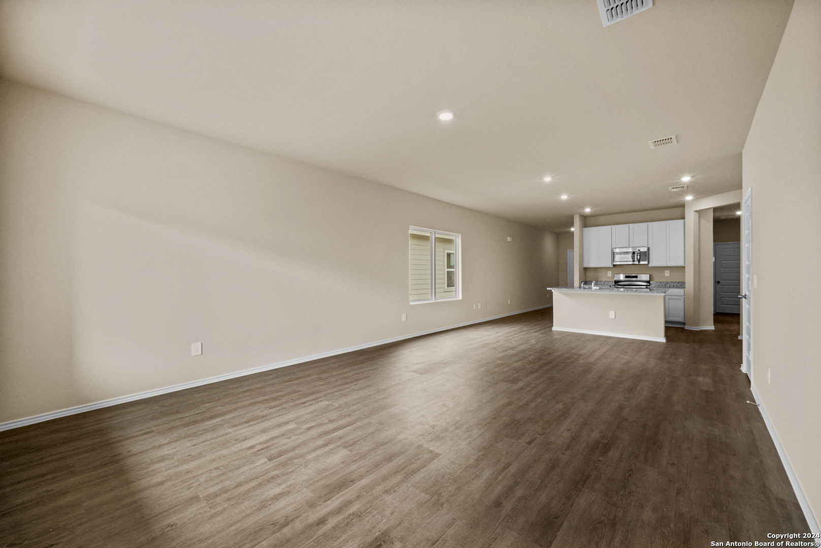 648 Jennifer Way
