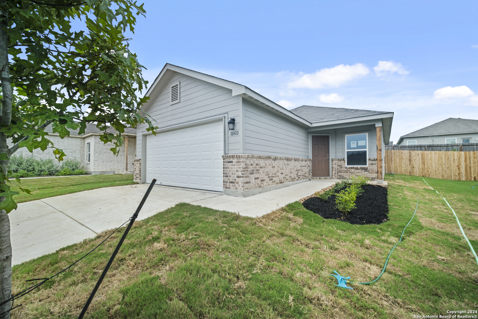 10610 Lateleaf Oak