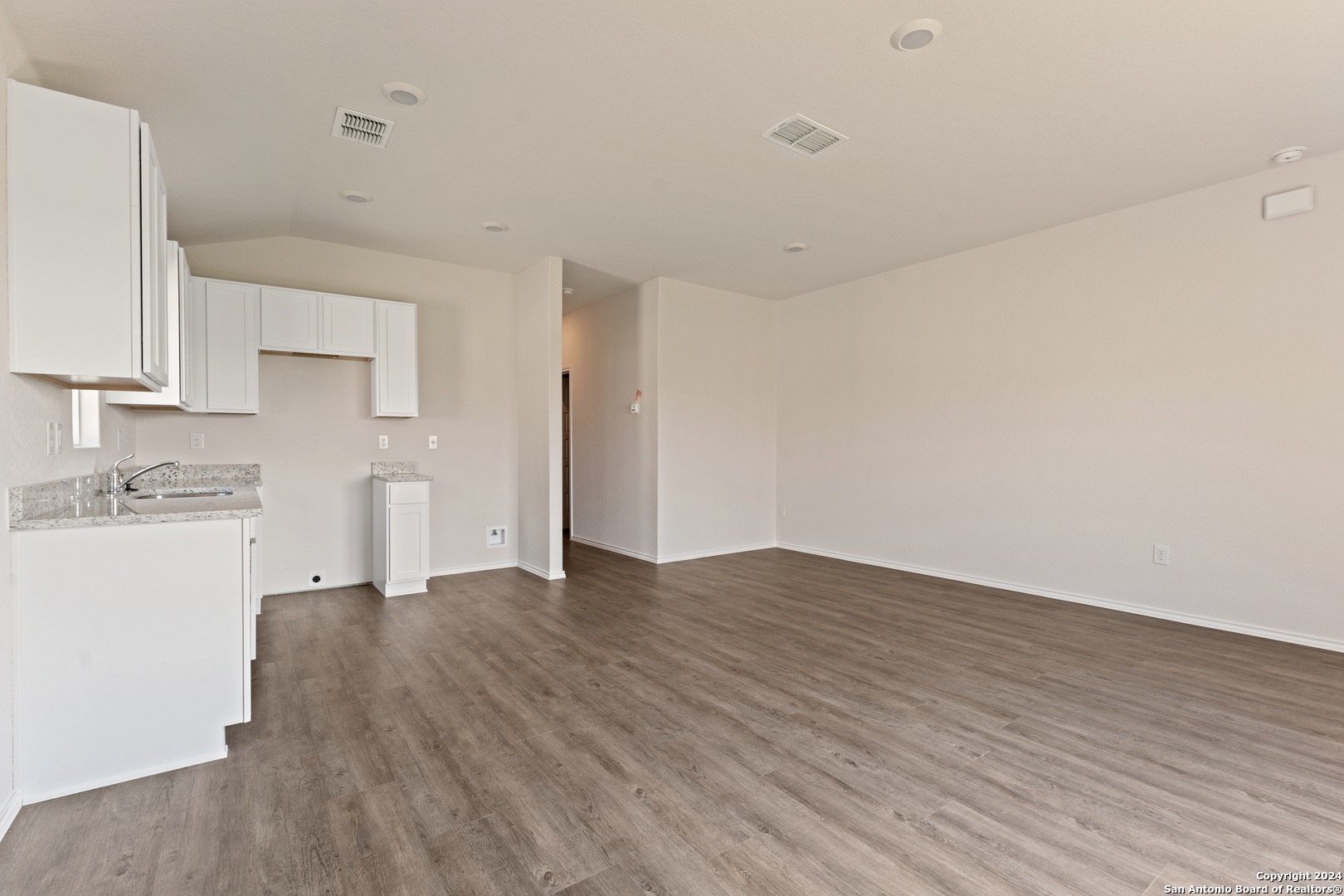 9729 Ebony Place