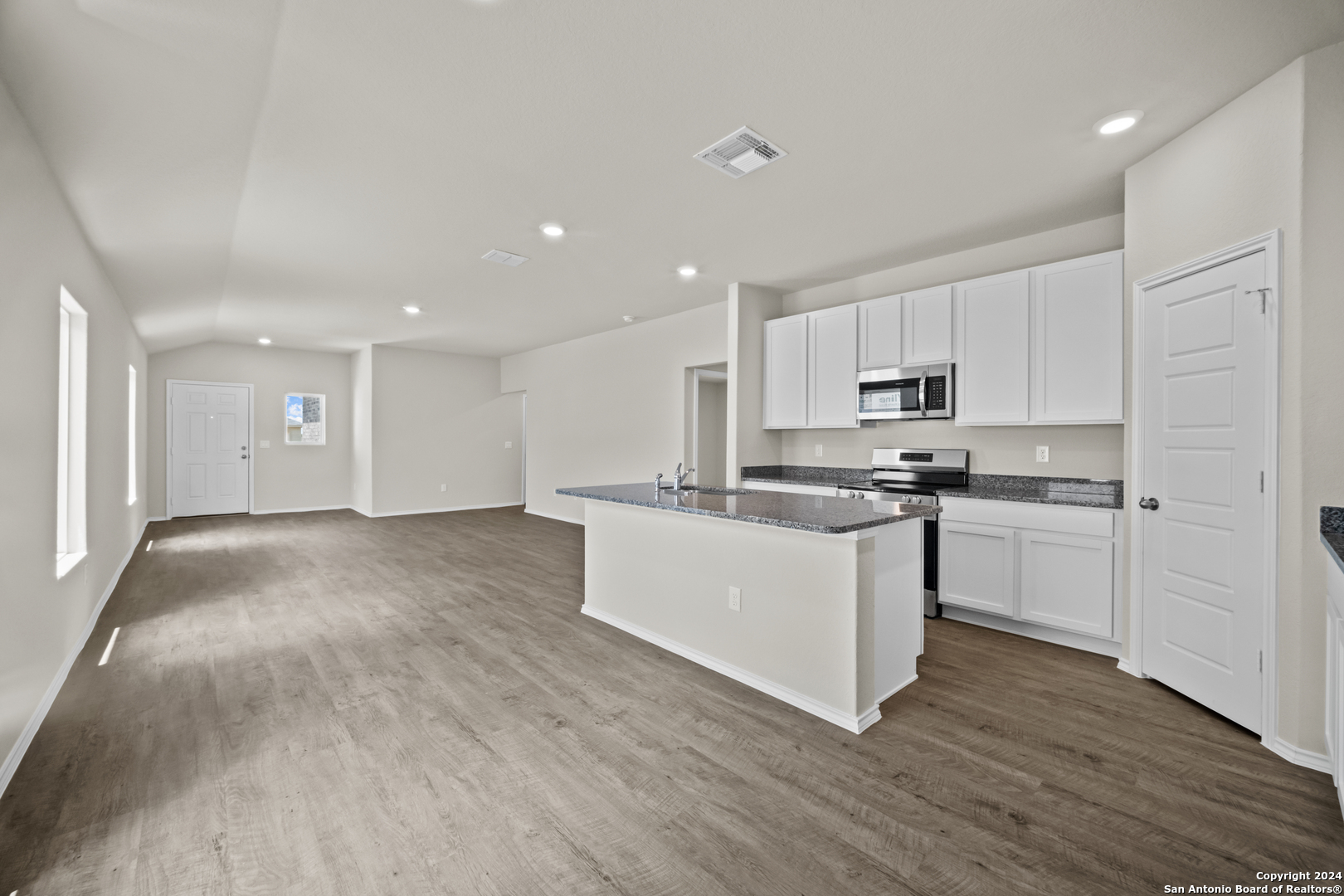 9740 Ebony Place