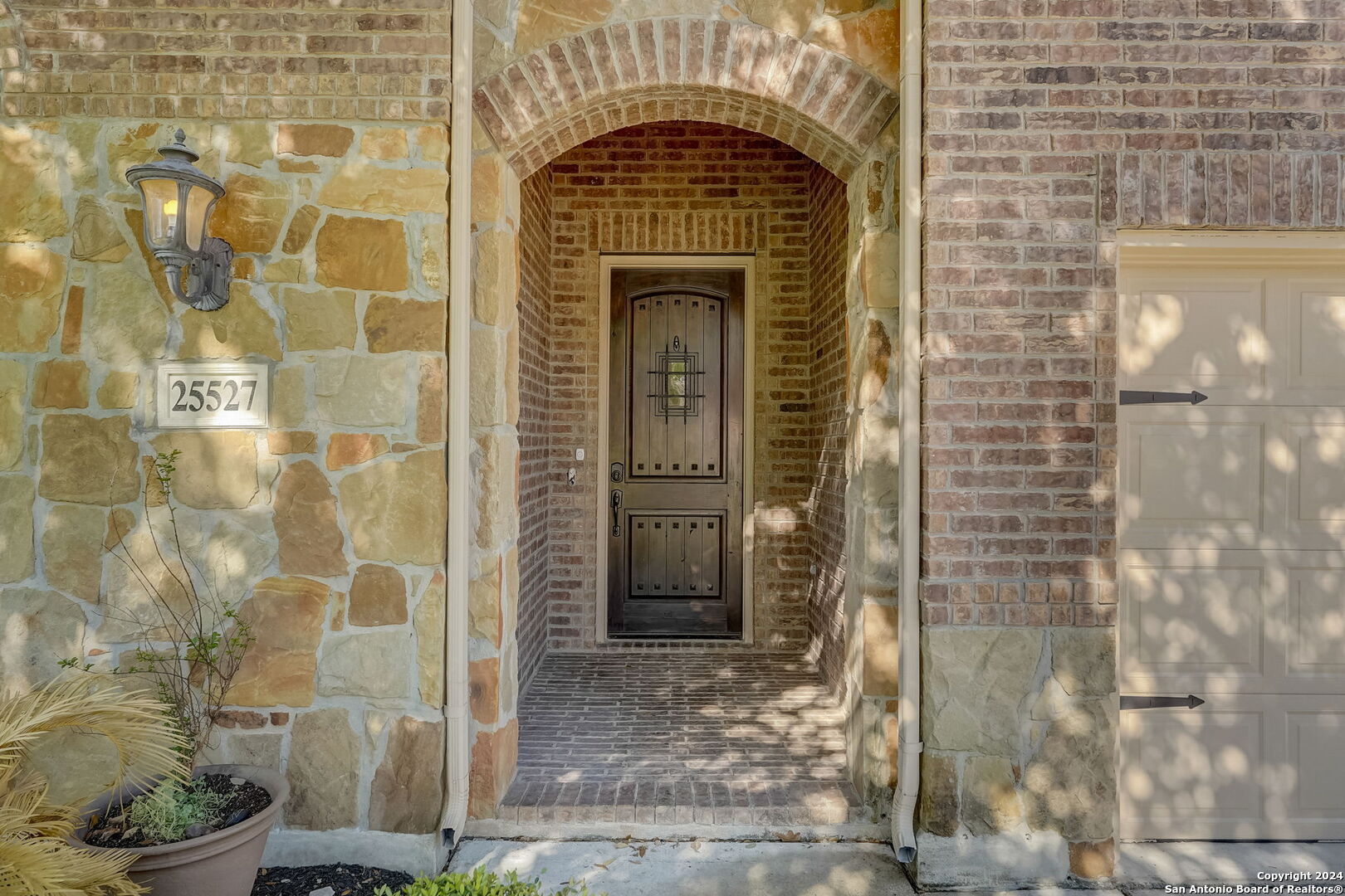 25527 River Ranch