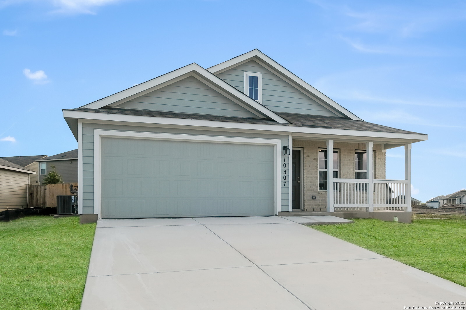 10806 Farm Glenn