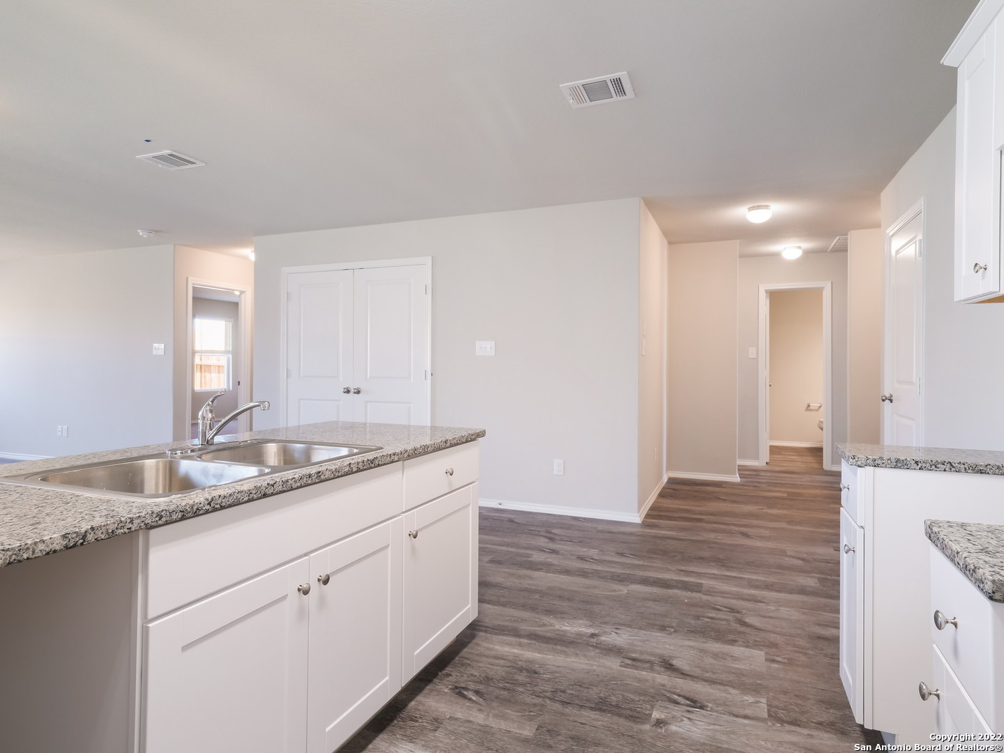 113 Wood Moss Dr