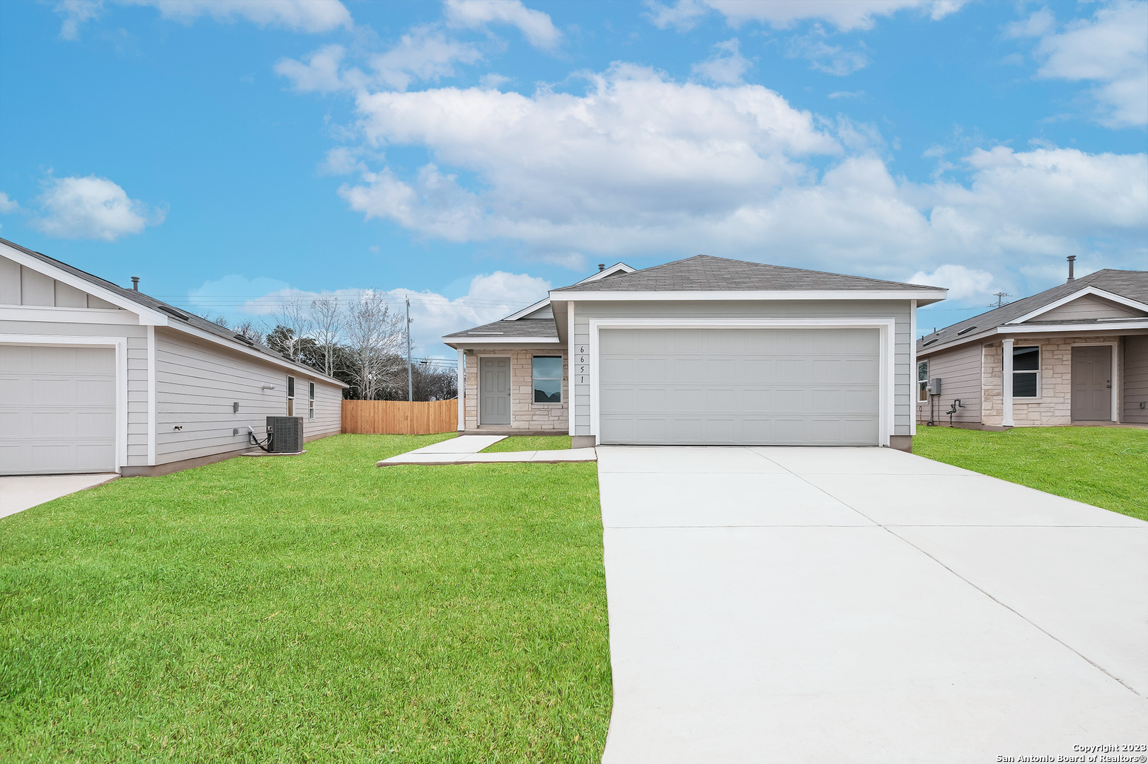 3907 Kurz Plaza