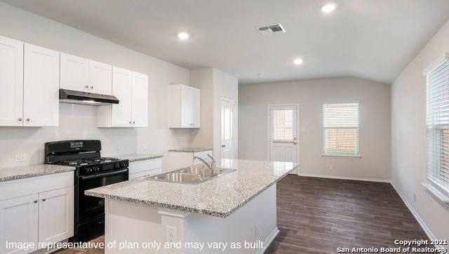 105 Middle Green Loop