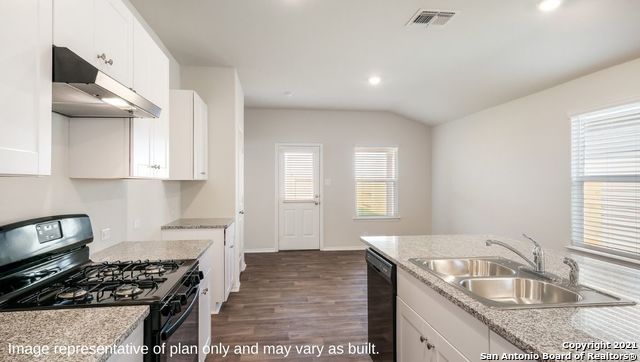 105 Middle Green Loop