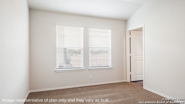 105 Middle Green Loop