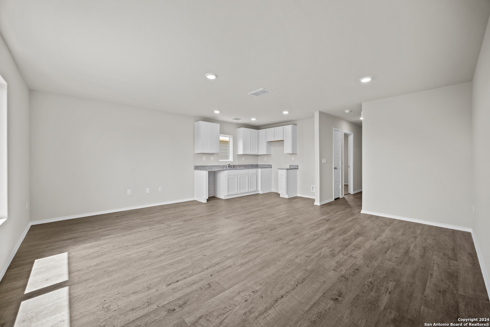 8940 Broad Wing Dr