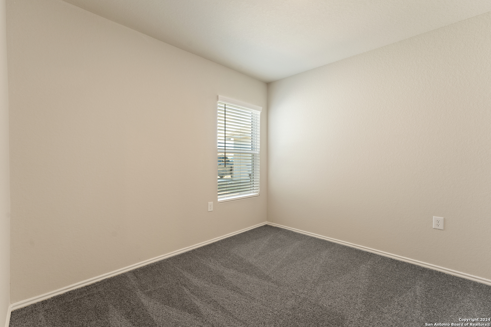 1418 Outrigger Way