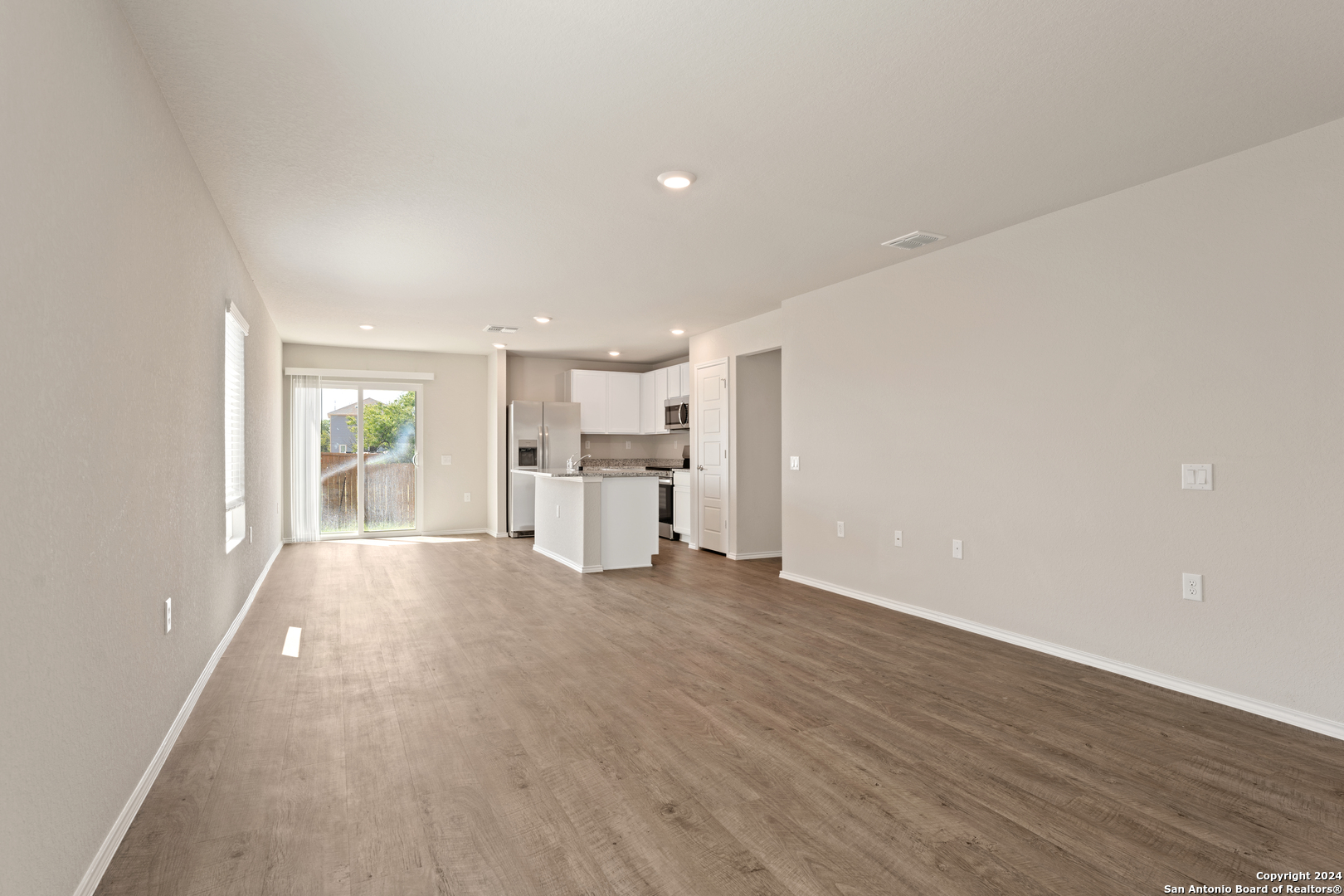 1418 Outrigger Way