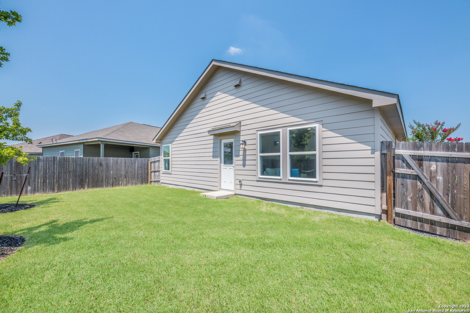 712 Opossum Trail