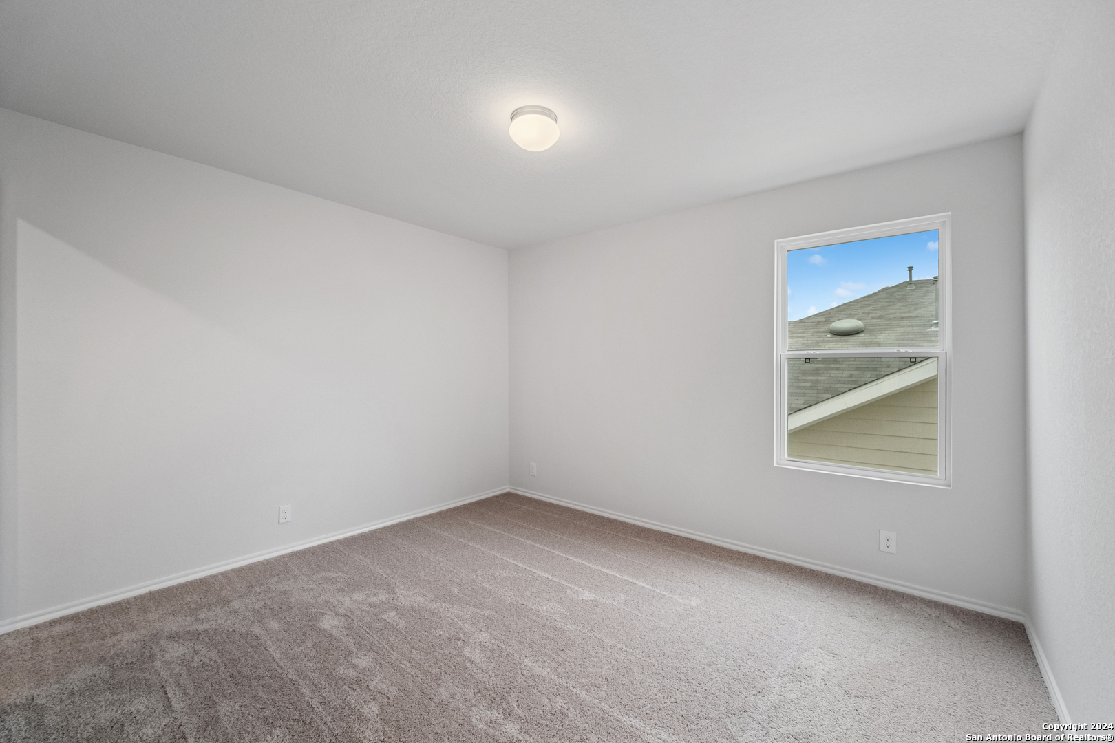 7051 Sycamore Pass