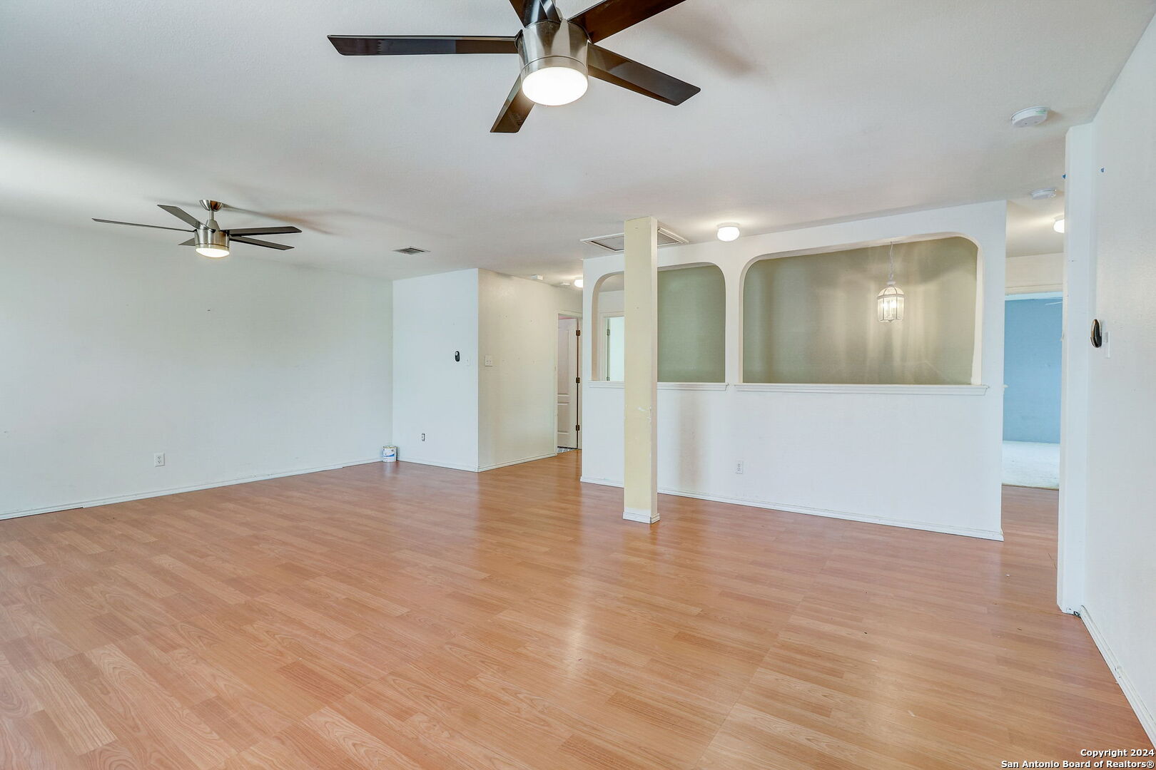430 Golden Walk
