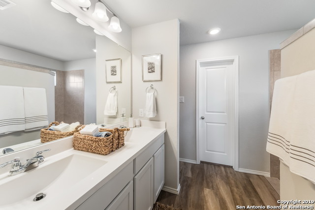 1615 Day Lily Street