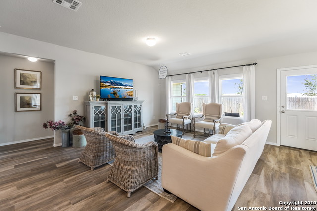 1615 Day Lily Street