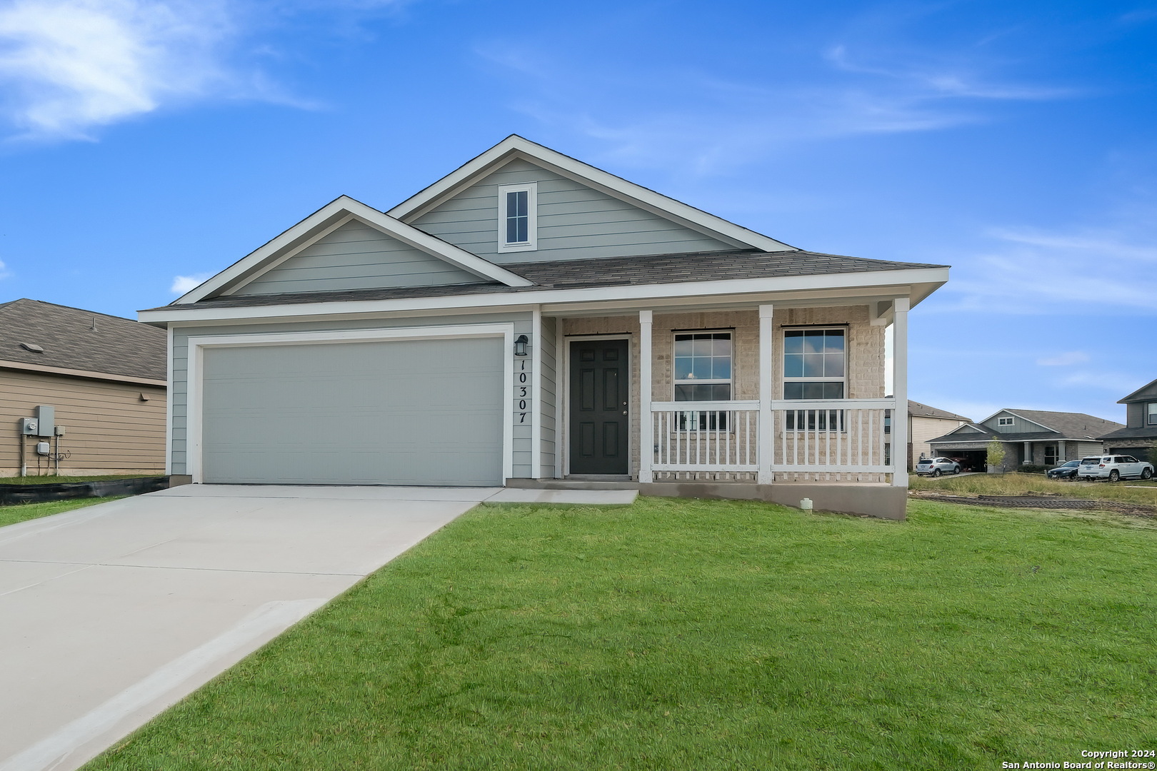 606 Agave Circle