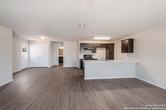 3814 Poteet Place