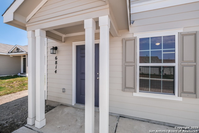 3814 Poteet Place