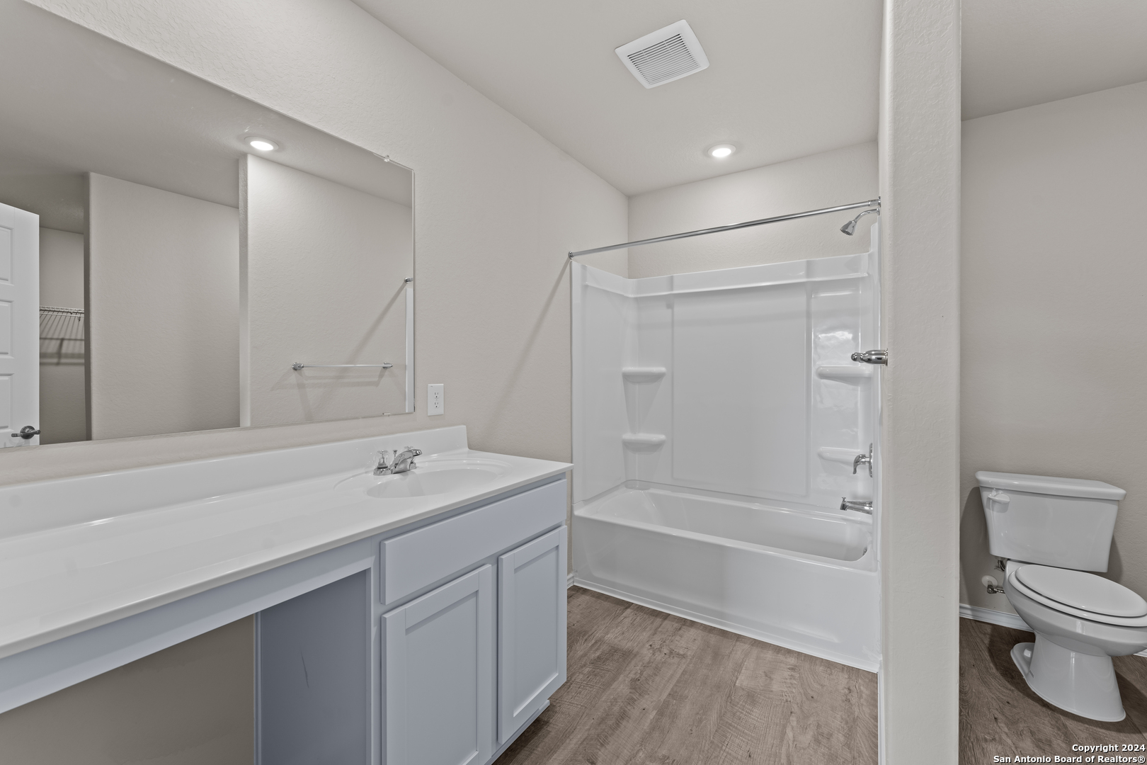 1410 Outrigger Way