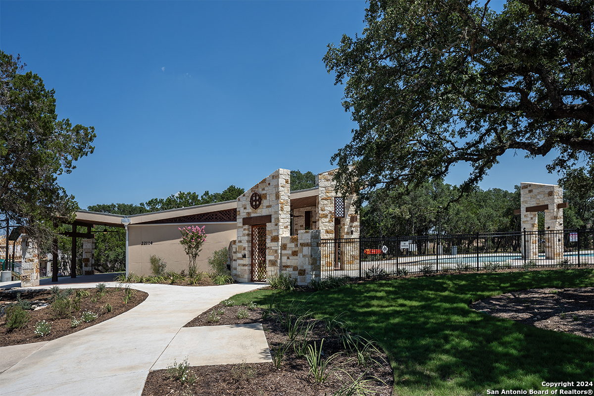 5259 Wolf Bane Dr