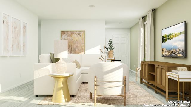 3802 Kurz Plaza