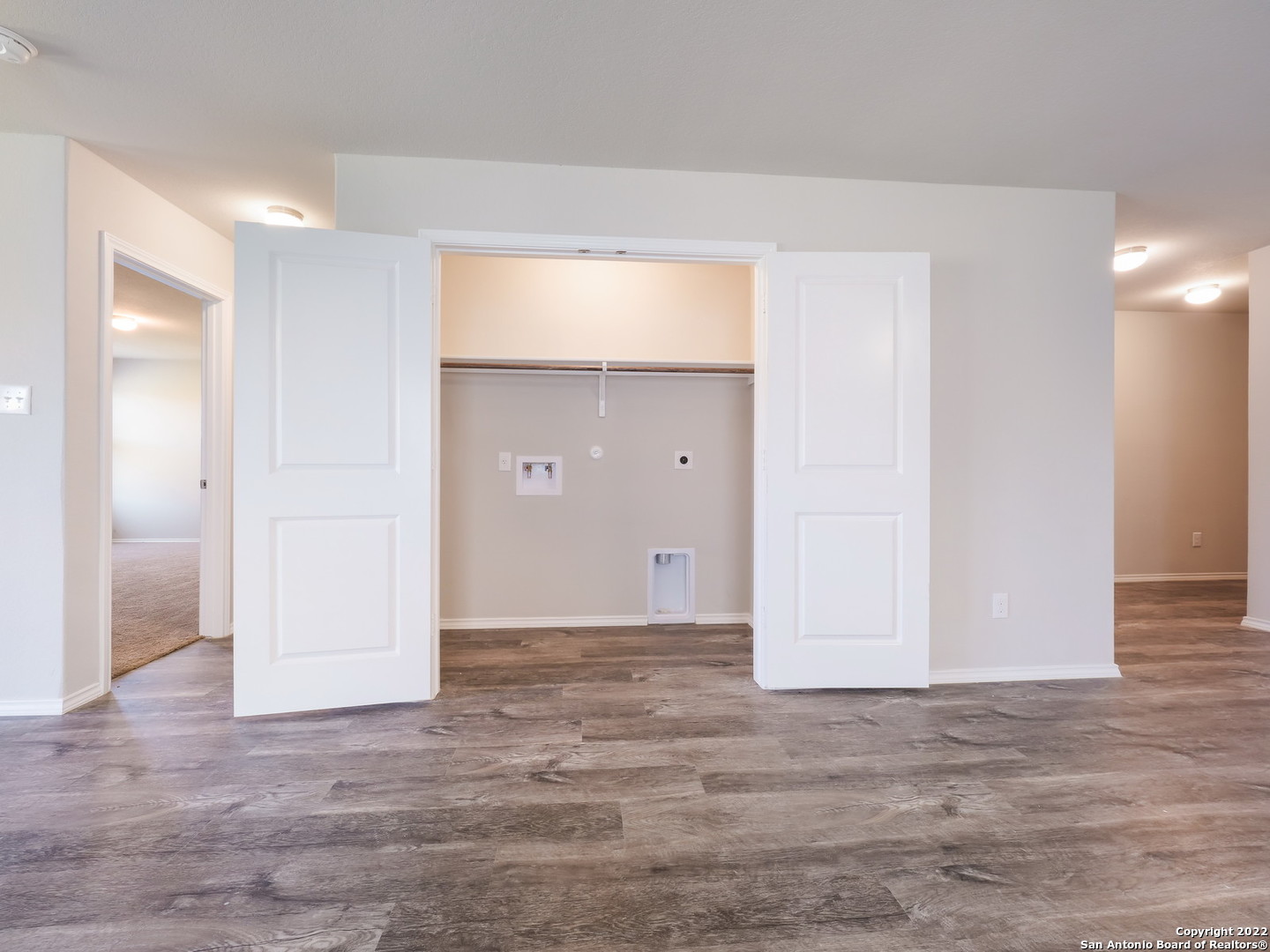 10810 Prairie Farm