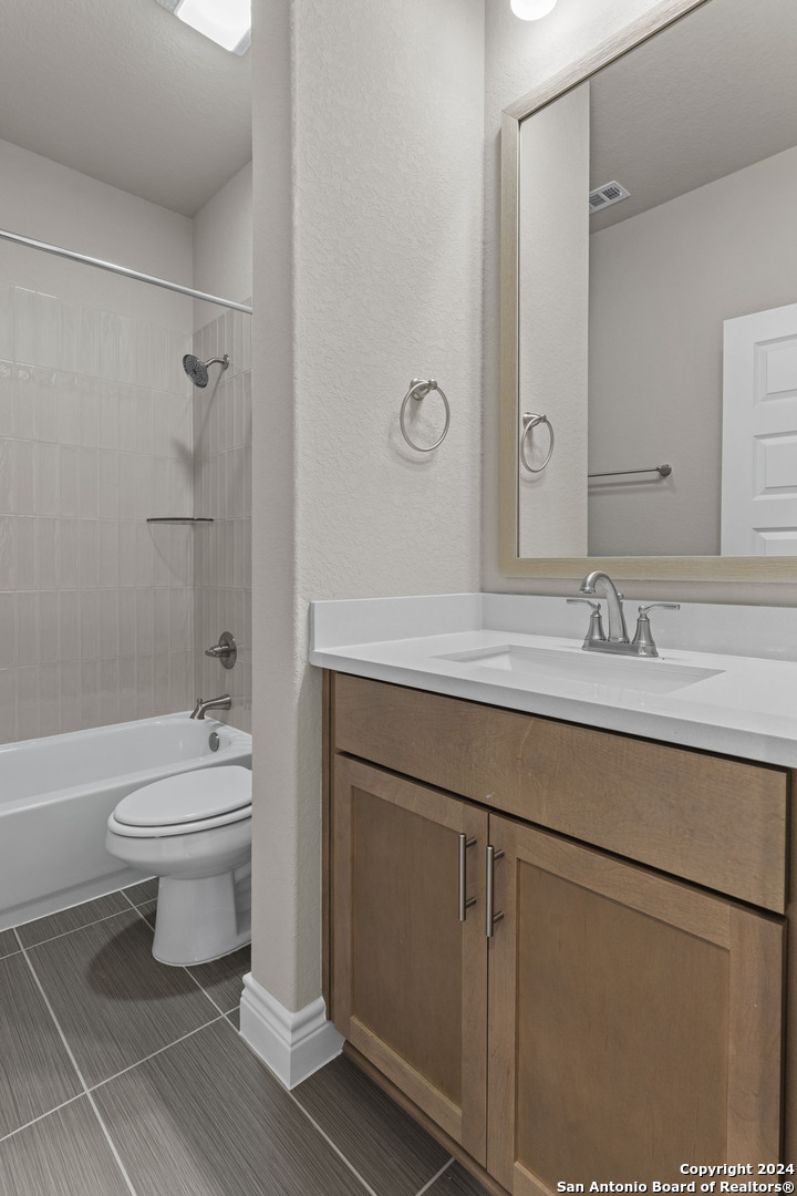 3036 Bristow Park