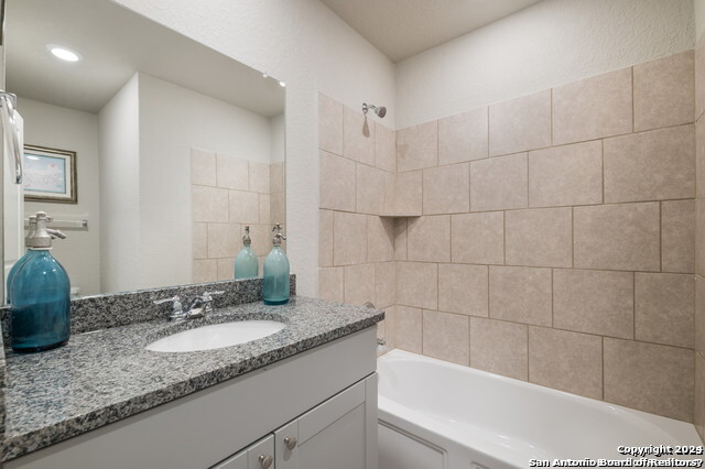 1402 Twisted Creek