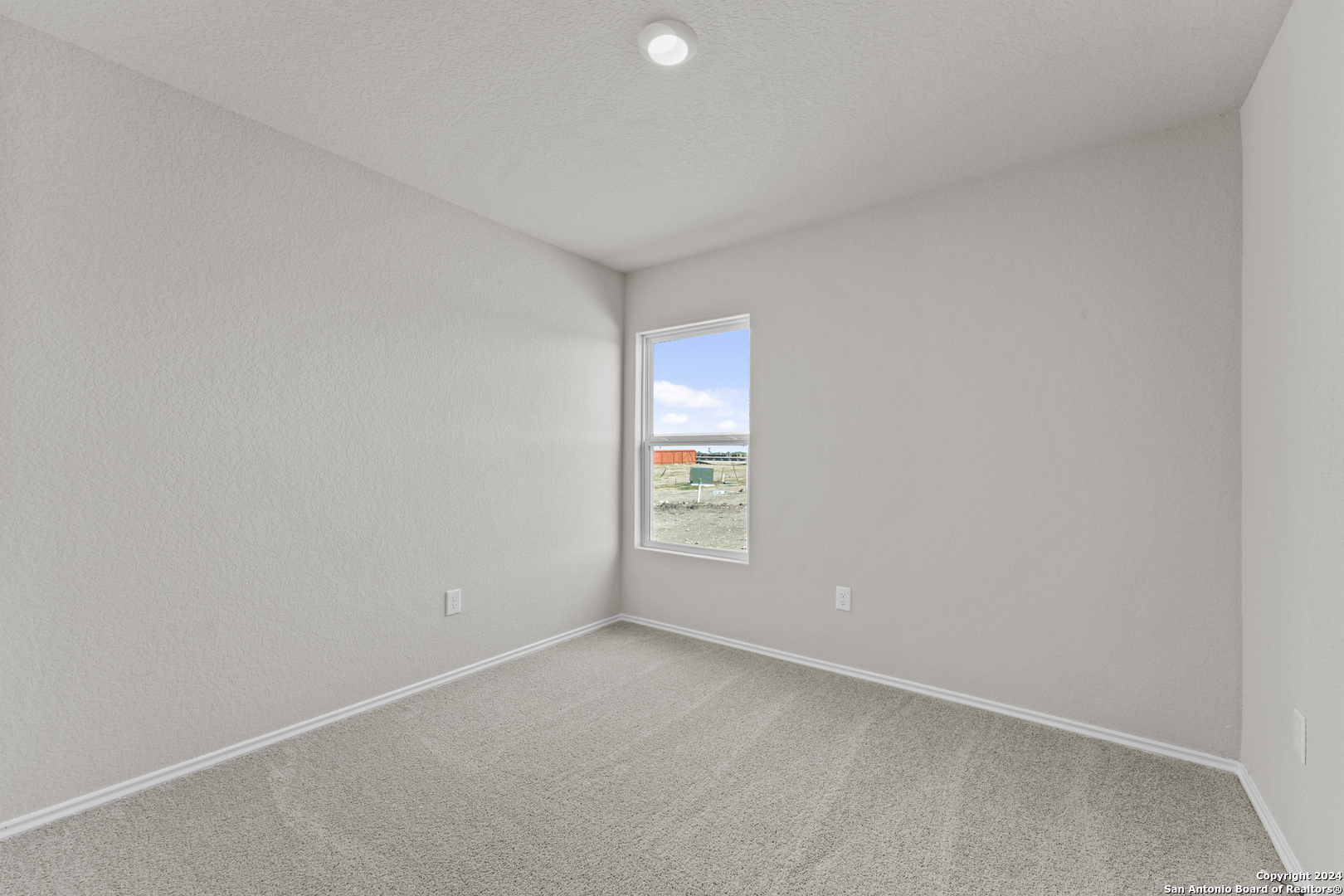 5518 Sage Grove